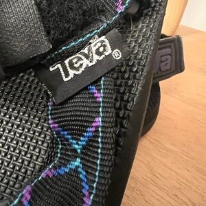 Teva Limited Edition Original 1997 Aztec Print Universal Sandal